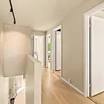 6 Bedroom, 3 Bath, Terrace, Sentrum, High End Daire