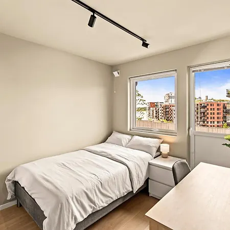 Апартаменты 6 Bedroom, 3 Bath, Terrace, Sentrum, High End Тёнсберг