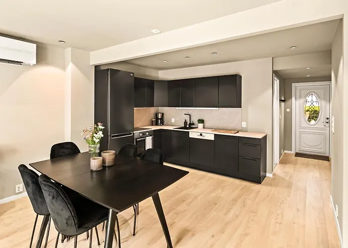 Daire 6 Bedroom, 3 Bath, Terrace, Sentrum, High End *